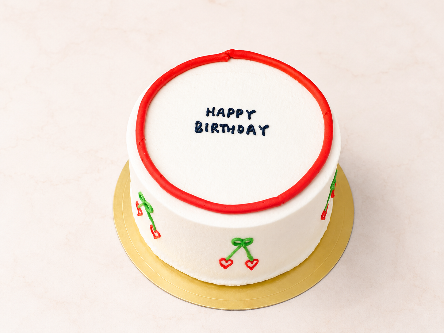 ハートチェリーの生クリームデコレーションケーキ　FOR YOU