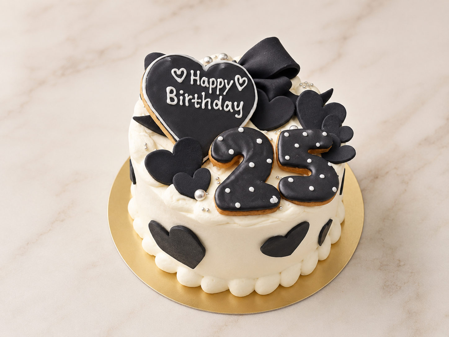 リボンとハートの生クリームデコレーションケーキ　FOR YOU